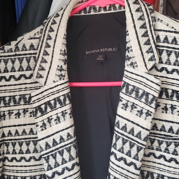 Banana Republic Tweed Blazer like new - Picture 2 of 3